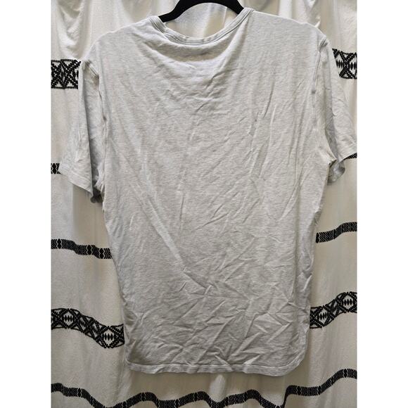 Lululemon light gray heathered crew neck short sleeve athletic shirt size large - Picture 5 of 6